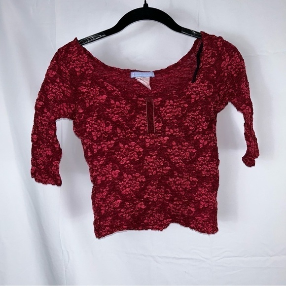 2 Much LA Top Lace Floral Y2K Vintage Quarter Sleeve Pull On Top Scoop Neck - Picture 9 of 9